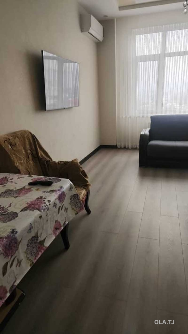 2 комнатная квартира, 10 этаж, 100 м²