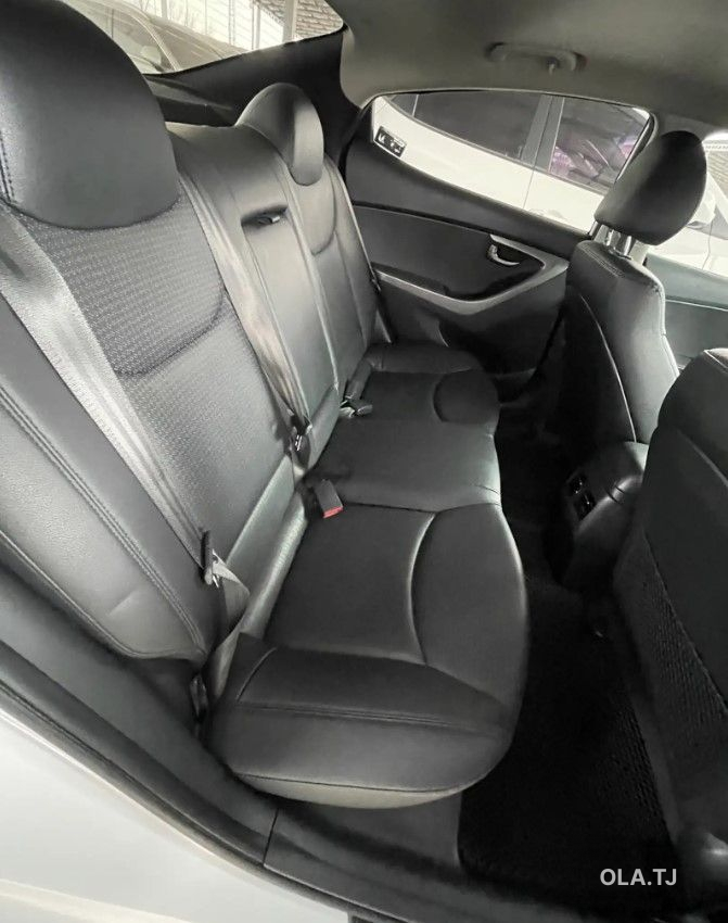 Hyundai Avante,  2015