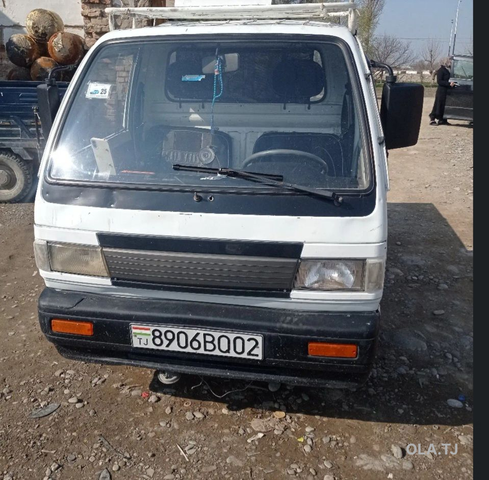 Бортовой автомобиль  Daewoo Labo