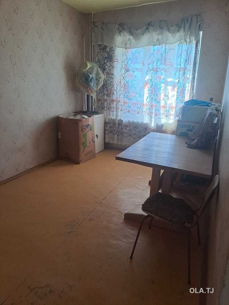 3 комнатная квартира, 2 этаж, 72 м²