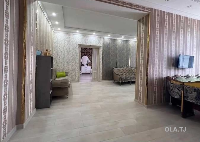 2 комнатная квартира, 17 этаж, 98 м²