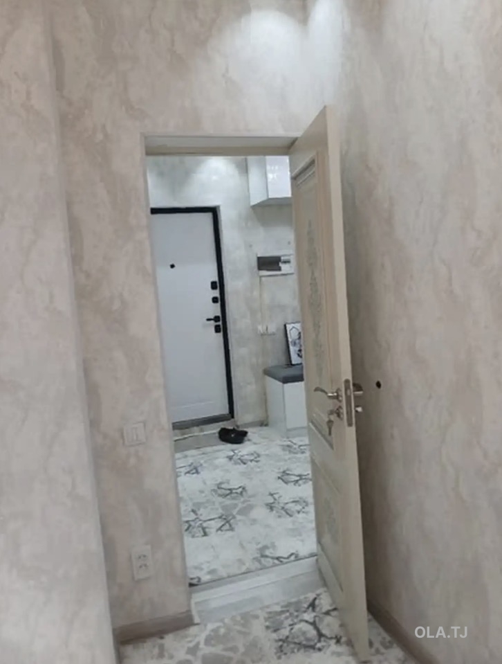 3 комнатная квартира, 8 этаж, 110 м²