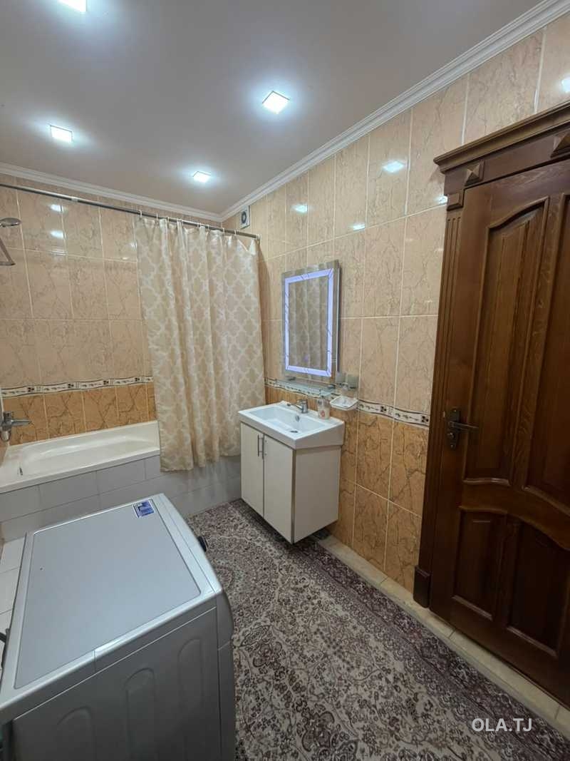 3 комнатная квартира, 5 этаж, 100 м²