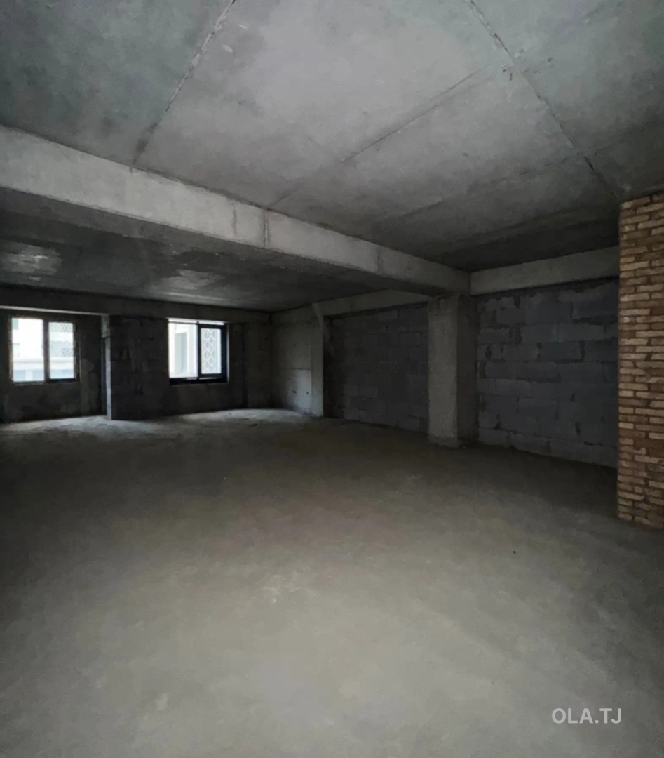 6 комнатная квартира, 3 этаж, 291 м²