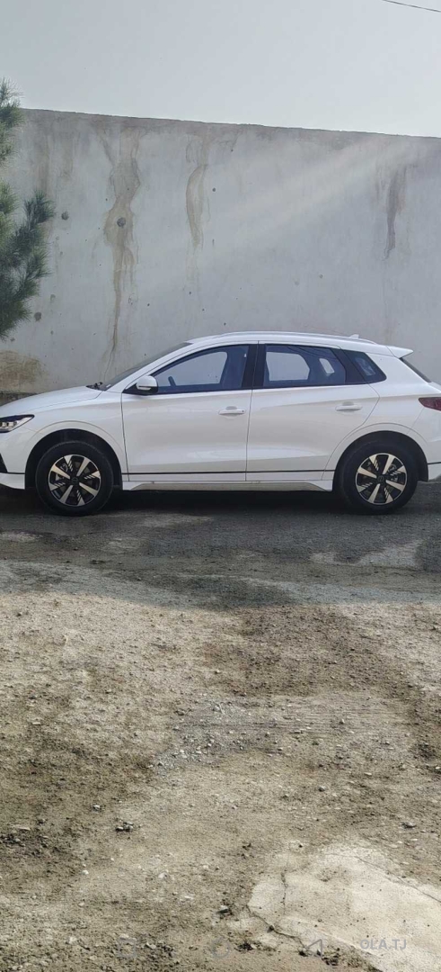 BYD E2,  2025