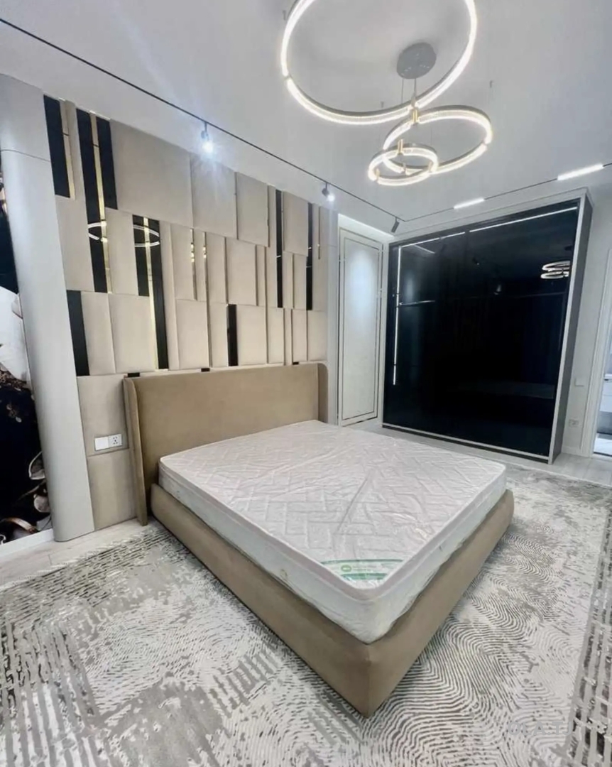 3 комнатная квартира, 4 этаж, 120 м²