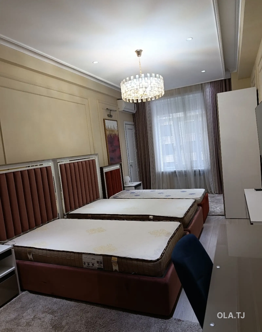 3 комнатная квартира, 4 этаж, 120 м²