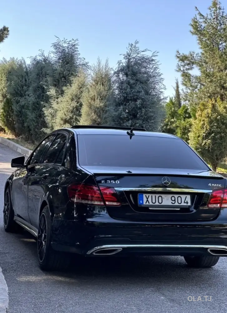 Mercedes-Benz E-Класс,  2013