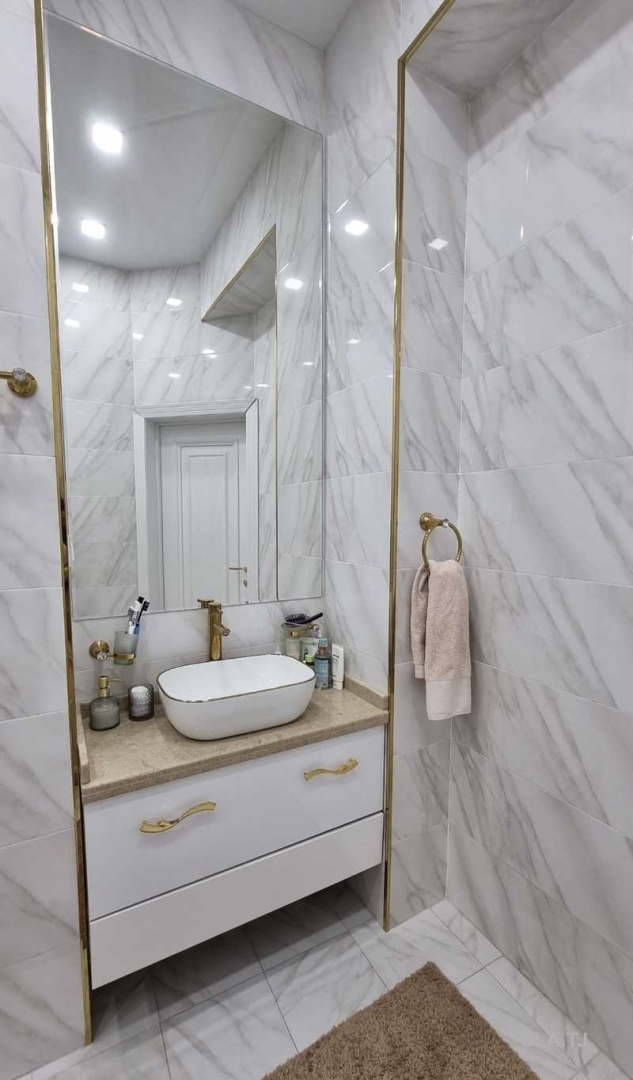2 комнатная квартира, 16 этаж, 67 м²
