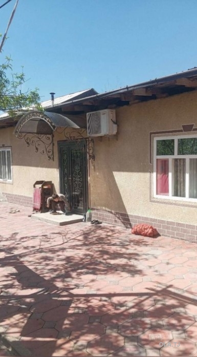 Дом (хавли), 6 комнат, 1 эт