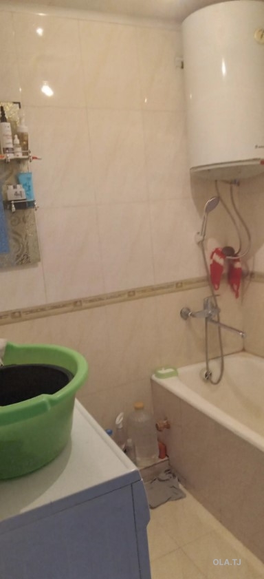 3 комнатная квартира, 4 этаж, 70 м²