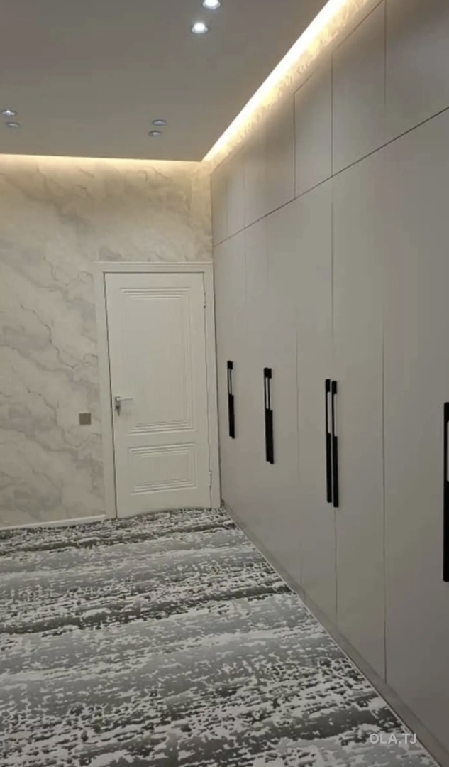 3 комнатная квартира, 5 этаж, 70 м²