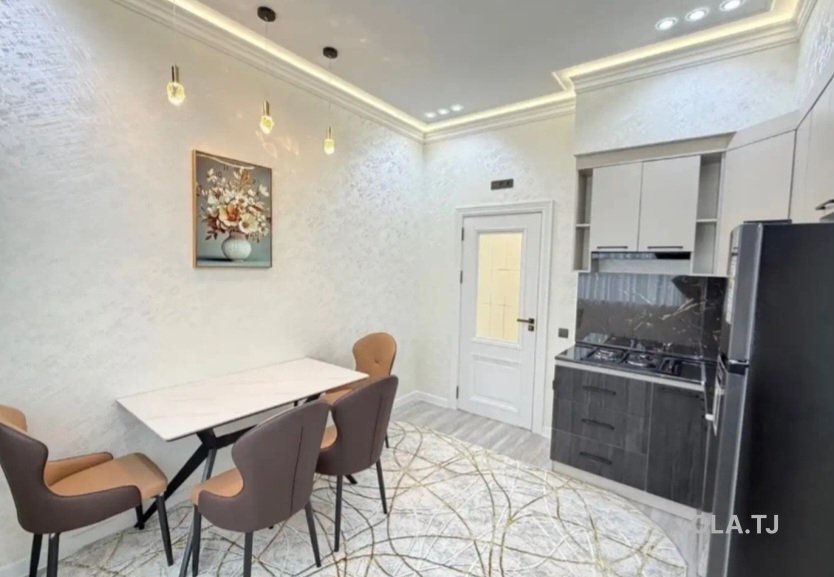 2 комнатная квартира, 9 этаж, 70 м²