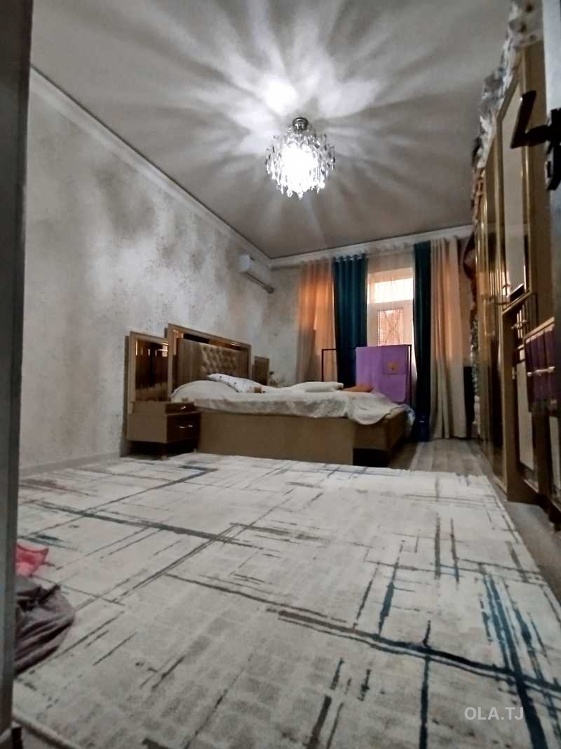 3 комнатная квартира, 1 этаж, 76 м²