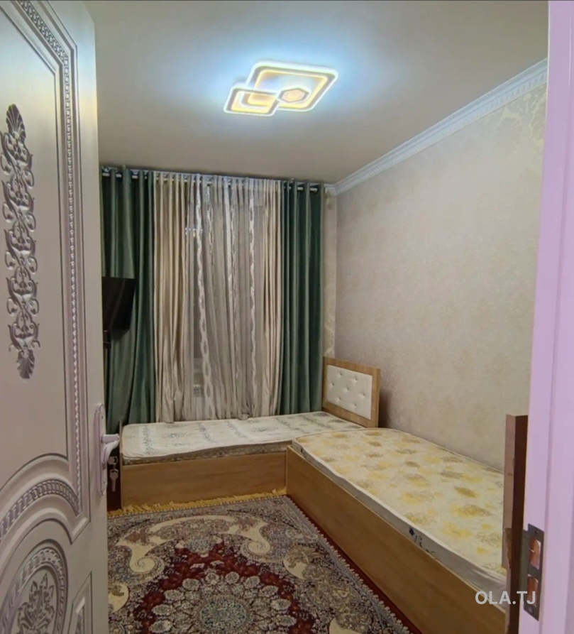 4 комнатная квартира, 2, 80 м²