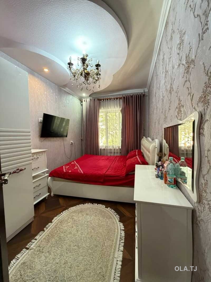 3 комнатная квартира, 5 этаж, 80 м²