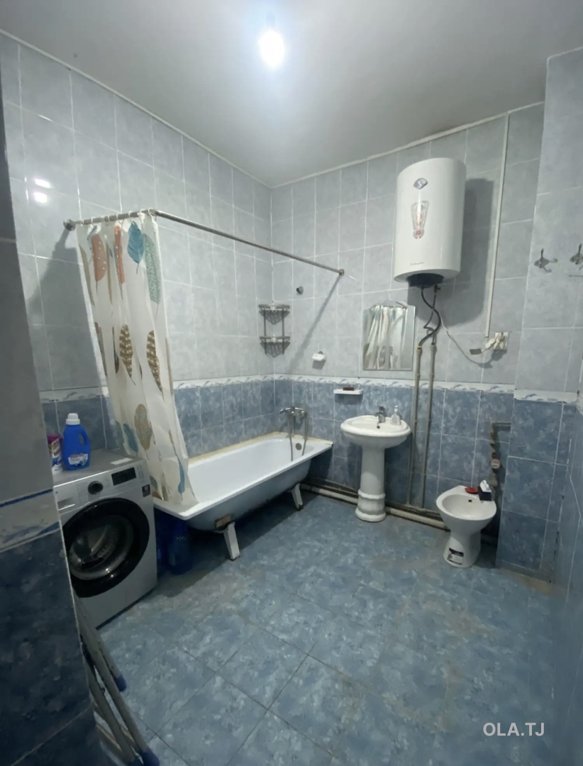 2 комнатная квартира, 13 этаж, 70 м²