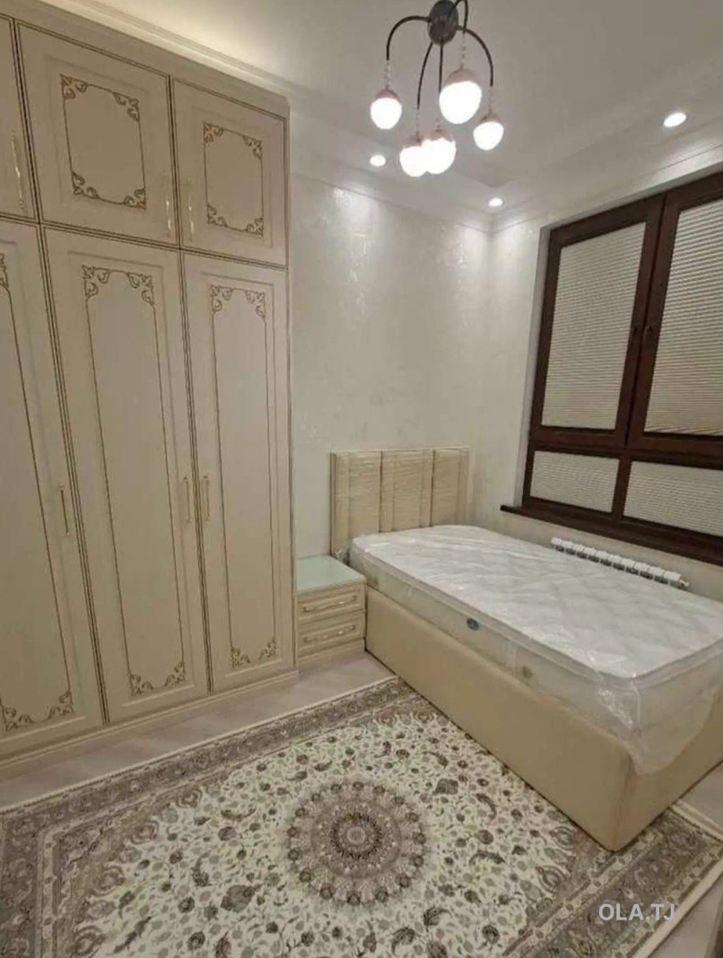 6 комнатная квартира, 8 этаж, 190 м²