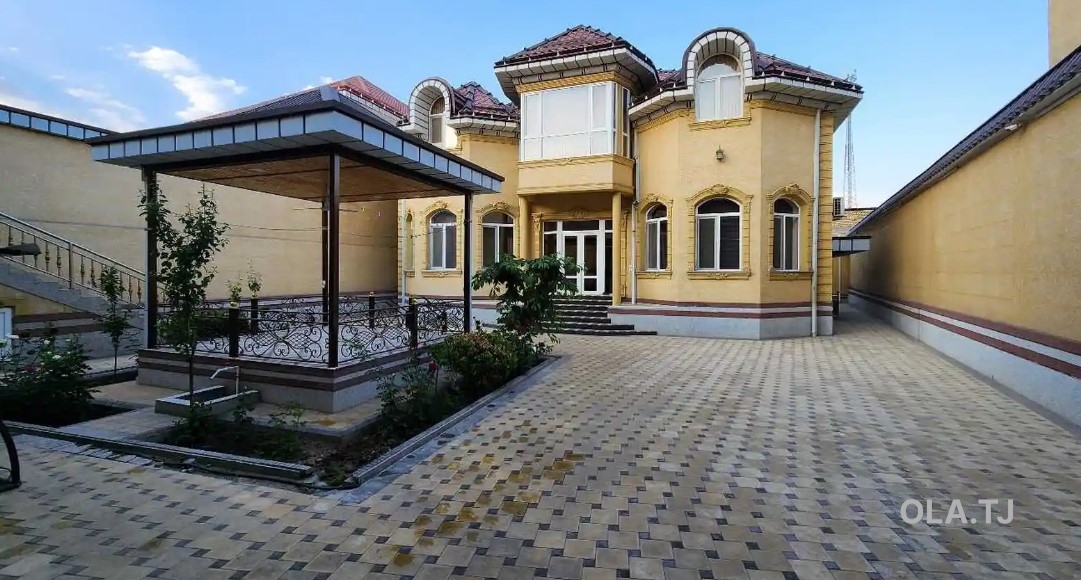 Дом (хавли), 7 комнат, 2 эт