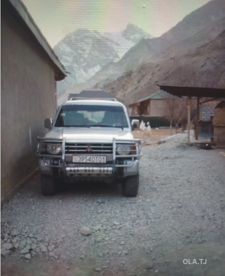 Mitsubishi Pajero Sport,  2000
