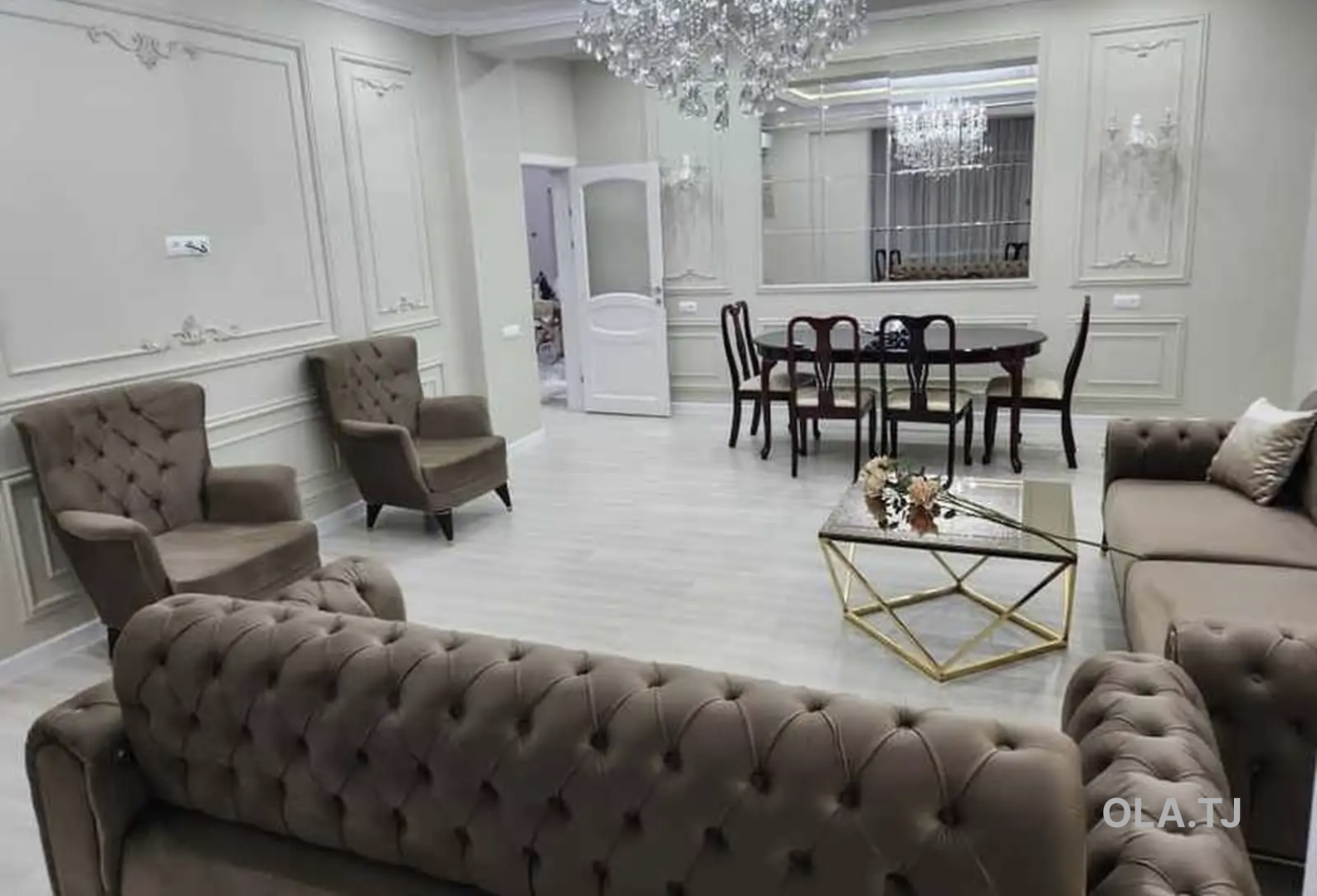 3 комнатная квартира, 3 этаж, 142 м²