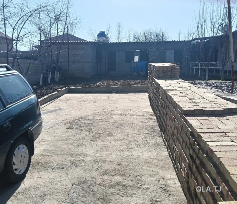 6 комнатная квартира, 1 этаж, 6 м²