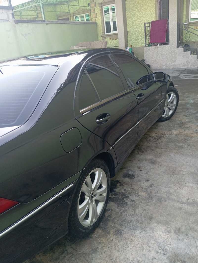 Mercedes-Benz C-Класс,  2004