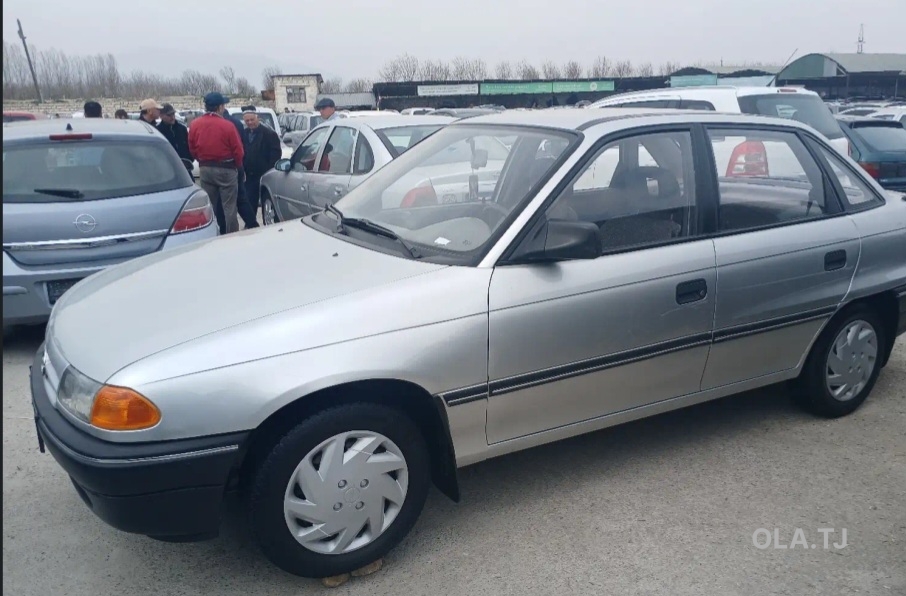 Opel Astra F,  1993