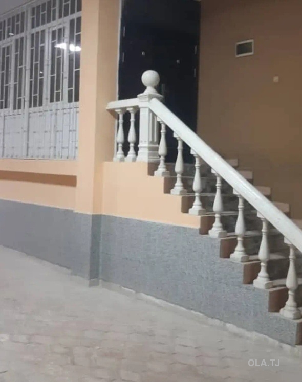 Помещение под свободное назначение, 250м², кучаи Х.Назаров