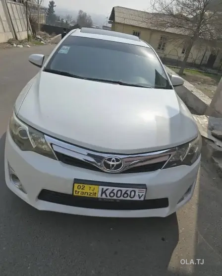 Toyota Camry,  2014