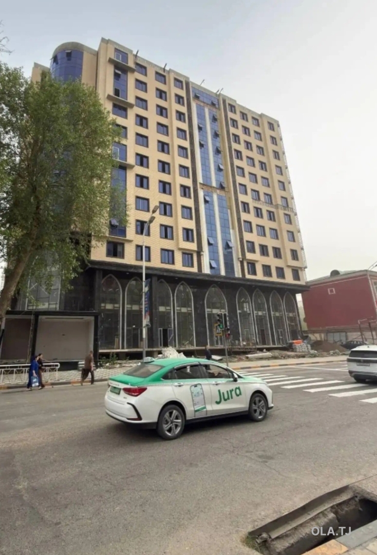 Офис в аренду, В бизнес-центре, 97 м²