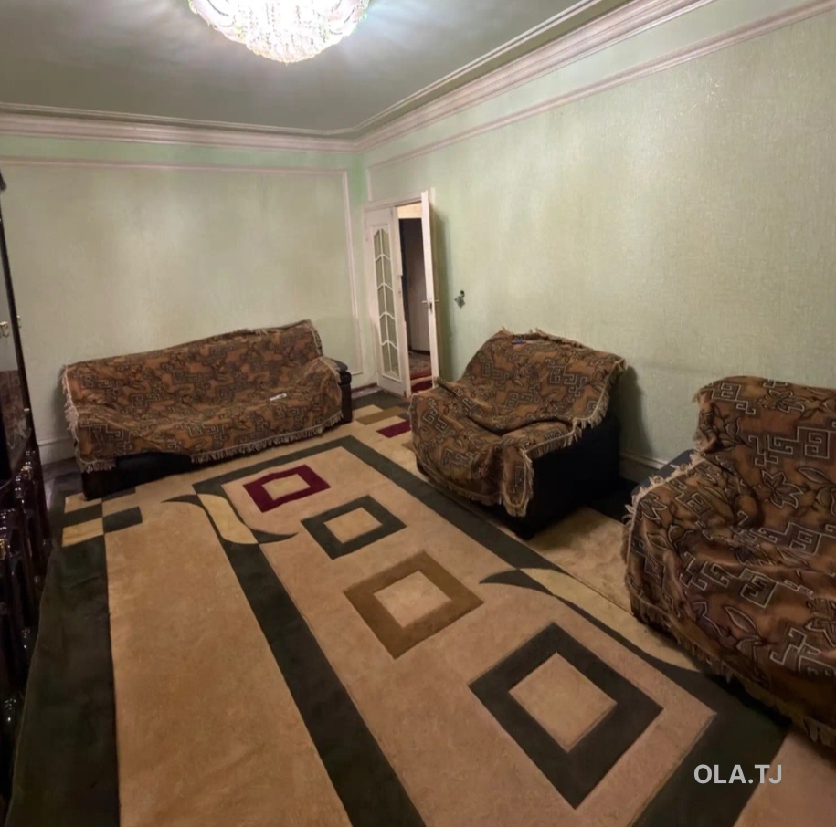 4 комнатная квартира, 1, 140 м²