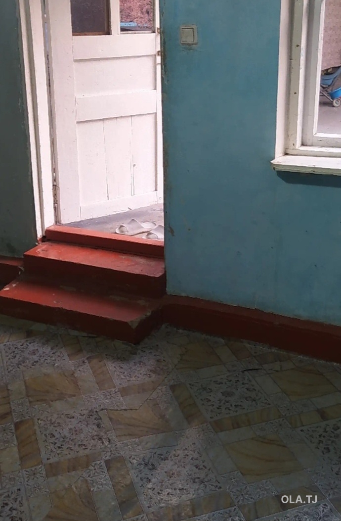Комната в 1 комнатной квартире, 1/,