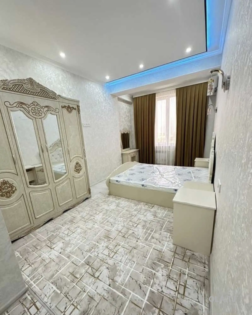 3 комнатная квартира, 14 этаж, 106 м²