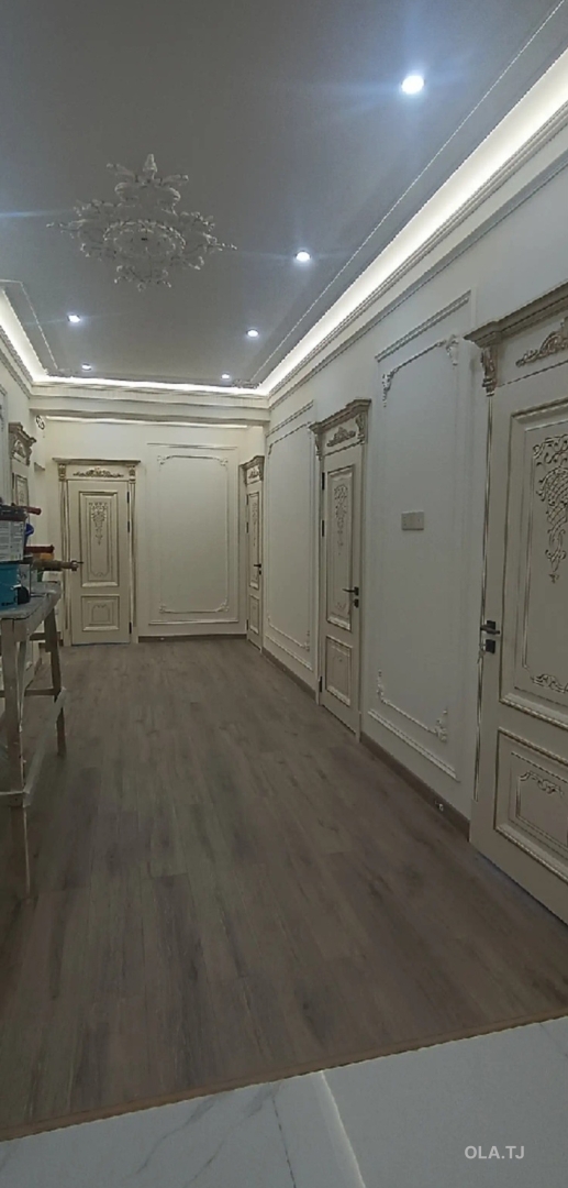 4 комнатная квартира, 5, 131 м²
