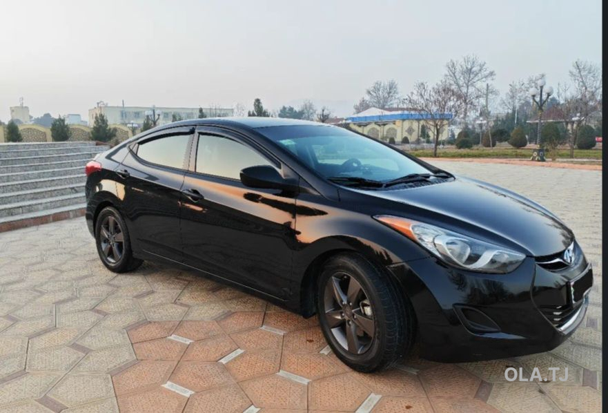 Hyundai Avante,  2013