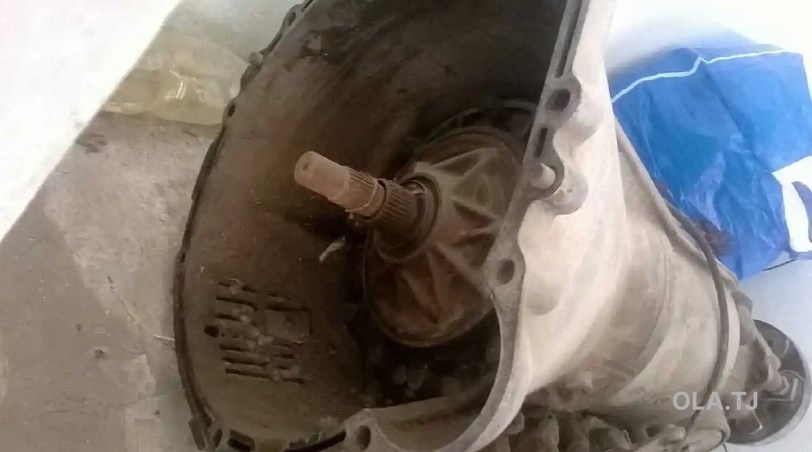Коробка передач от Mercedes Benz w124