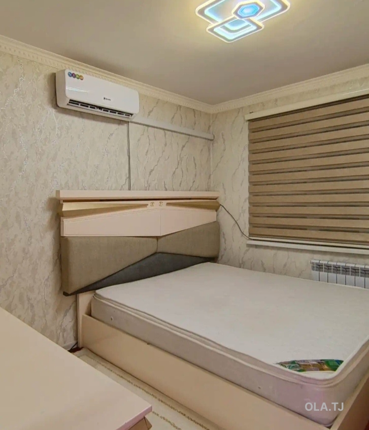 4 комнатная квартира, 2, 80 м²