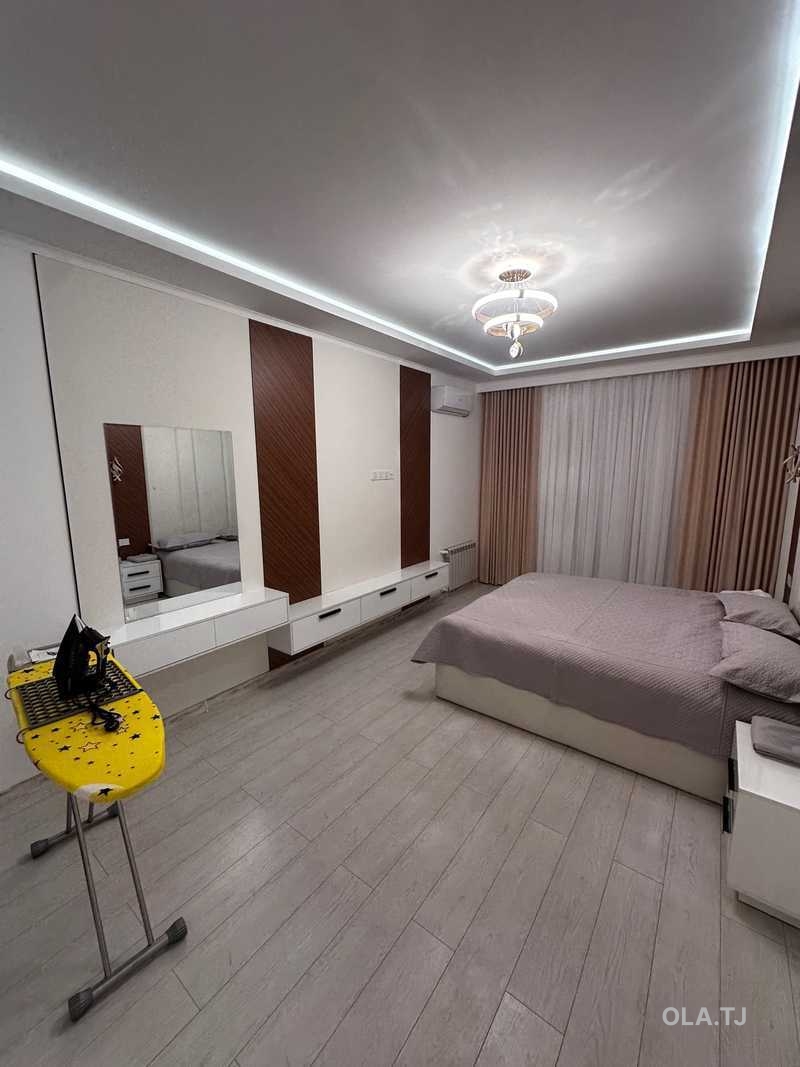 3 комнатная квартира, 4 этаж, 134 м²