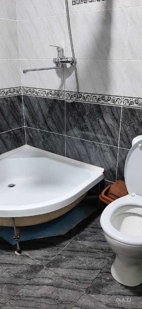 2 комнатная квартира, Цокольный этаж, 45 м²