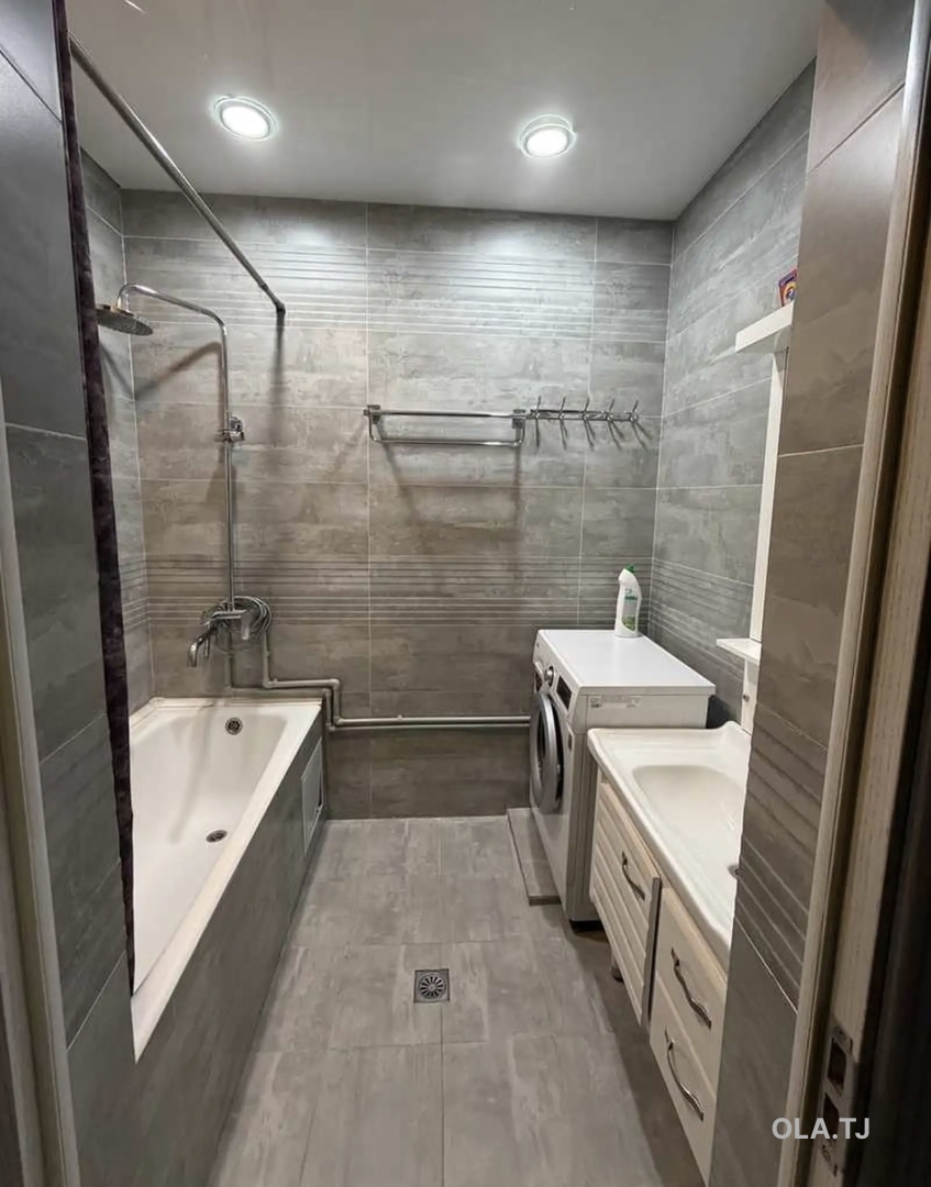 3 комнатная квартира, 11 этаж, 100 м²