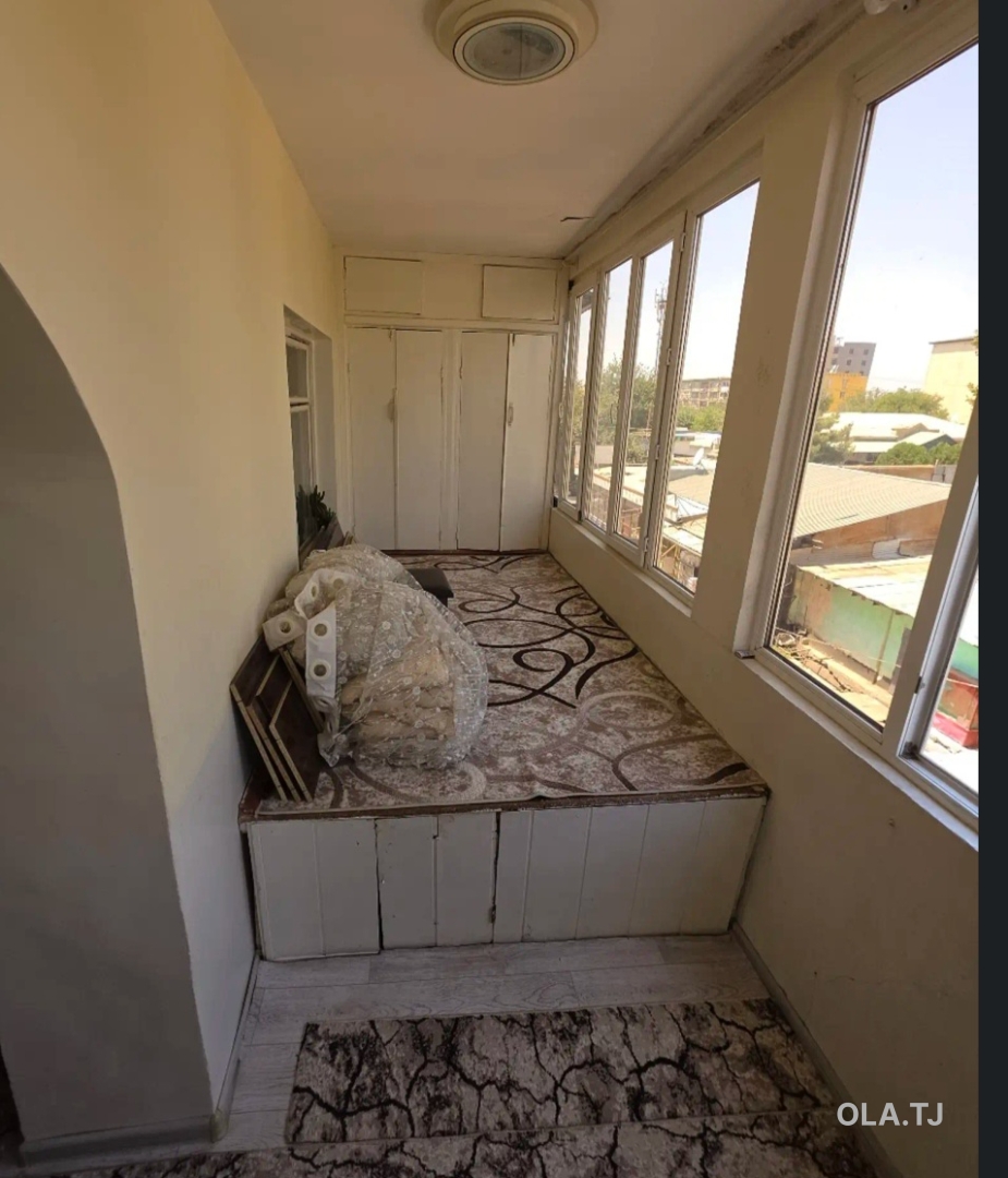 3 комнатная квартира, 2 этаж, 60 м²