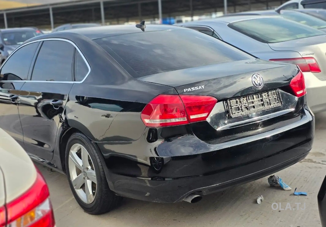 Volkswagen Passat,  2015