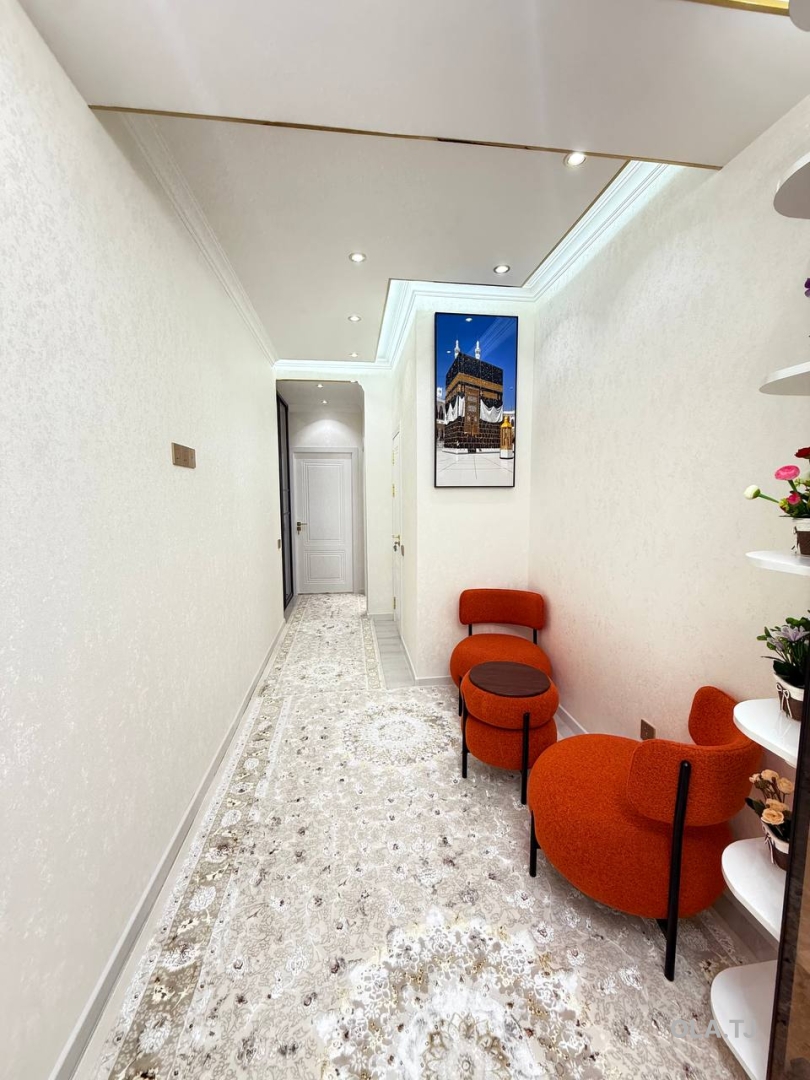 2 комнатная квартира, 13 этаж, 56 м²