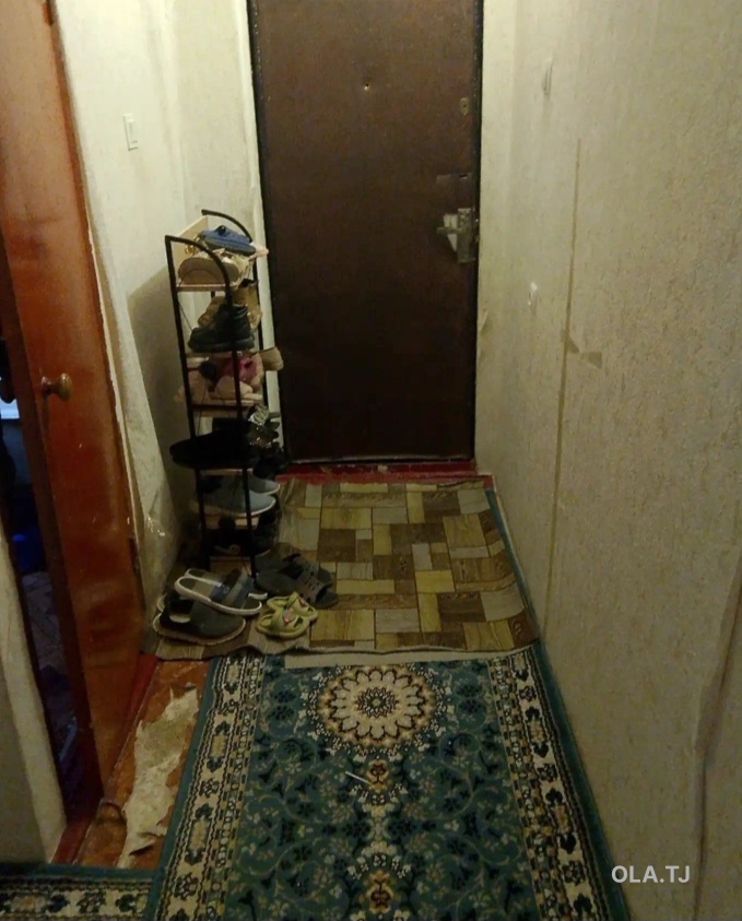 3 комнатная квартира, 2 этаж, 60 м²