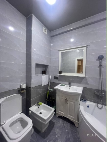 2 комнатная квартира, 1 этаж, 60 м²