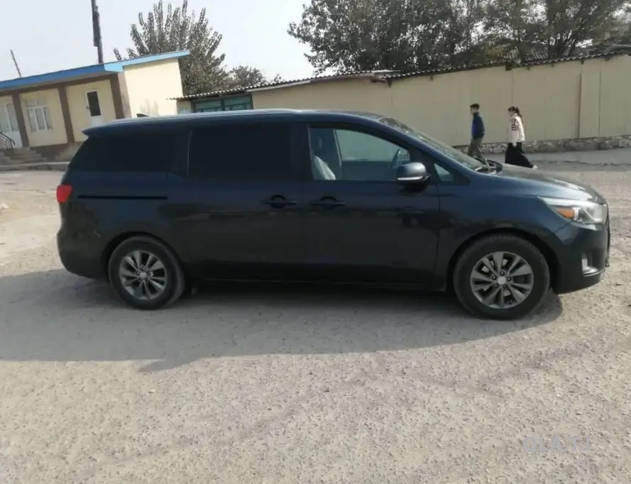 Kia Carnival,  2015