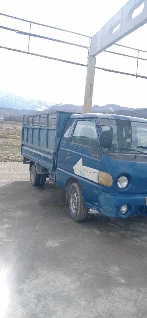 Бортовой автомобиль Hyundai Porter, 2003