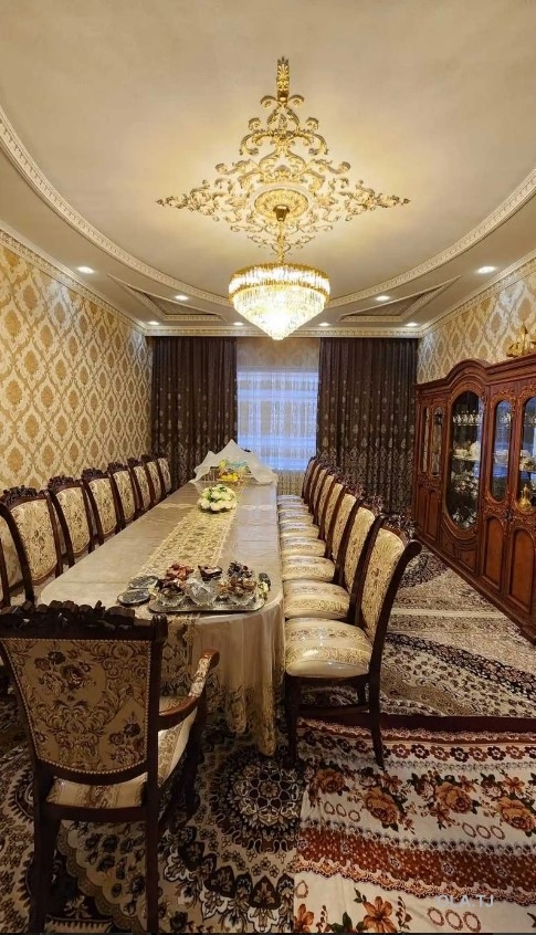 Дом (хавли), 7 комнат, 2 эт
