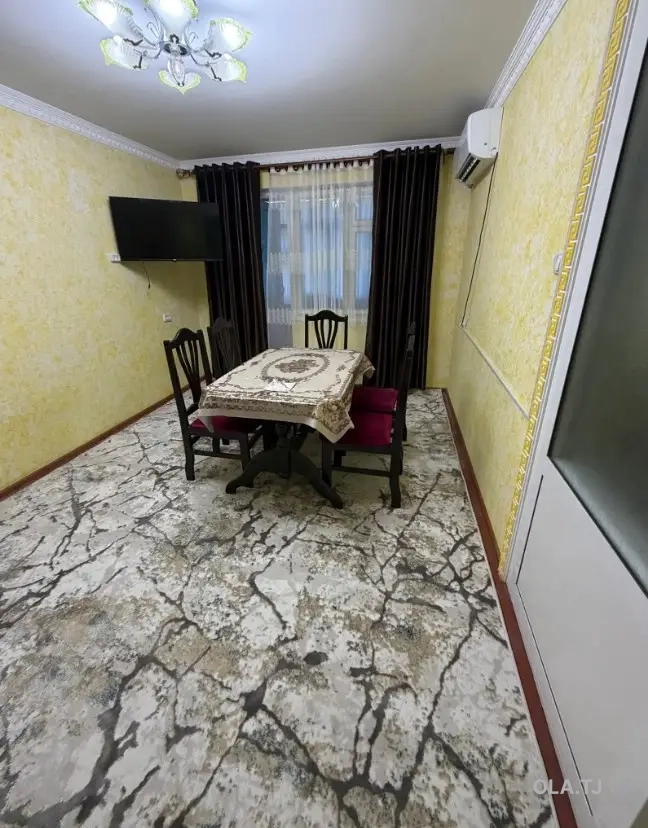 2 комнатная квартира, 2 этаж, 60 м²